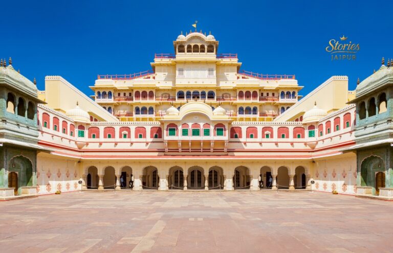 City Palace: Jaipur's 1 Grand Royal Legacy